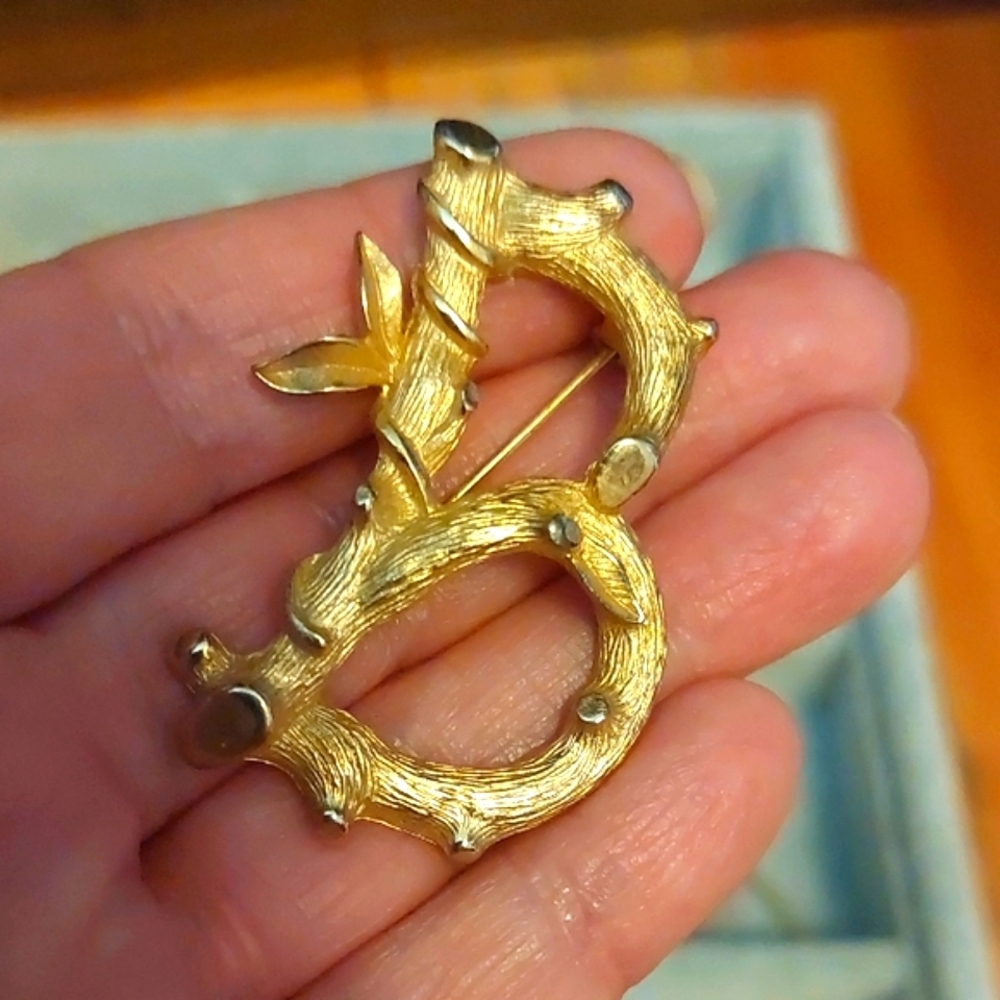 Vintage Sarah Coventry Gold “B” Branch Brooch